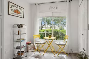 18106 Canal Pointe St, Tampa, FL 33647 - Photo 12