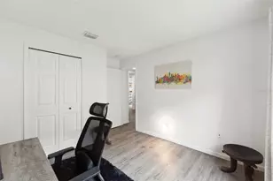 18106 Canal Pointe St, Tampa, FL 33647 - Photo 32