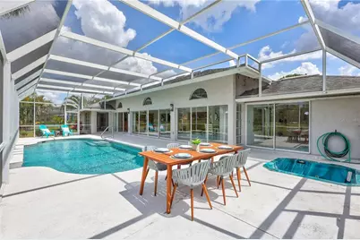 4487 Glebe Farm Road, Sarasota, FL 34235 - Photo 12