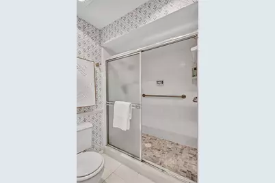 4487 Glebe Farm Road, Sarasota, FL 34235 - Photo 32