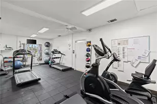 182 Crown Point Dr, Nokomis, FL 34275 - Photo 32