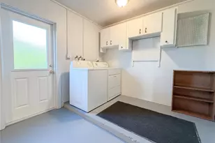 389 Millport St NW, Port Charlotte, FL 33948 - Photo 26