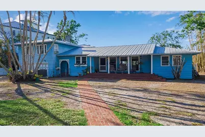 1479 Bay Point Drive, Sarasota, FL 34236 - Photo 2