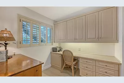 6951 Gulf Of Mexico Drive #14, Longboat Key, FL 34228 - Photo 20