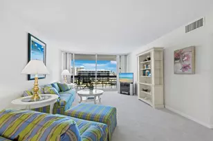 1095 Gulf of Mexico Dr, Longboat Key, FL 34228 - Photo 8