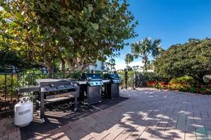 1095 Gulf of Mexico Dr, Longboat Key, FL 34228 - Photo 44