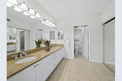 1095 Gulf Of Mexico Drive #503, Longboat Key, FL 34228 - Photo 20