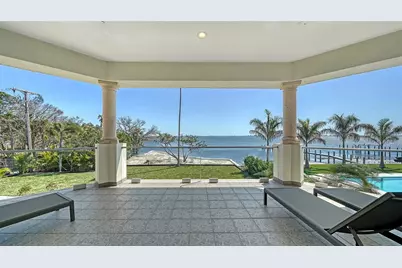 404 S Shore Drive, Sarasota, FL 34234 - Photo 4