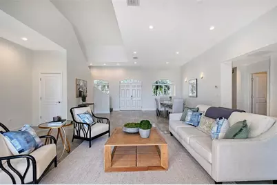 404 S Shore Drive, Sarasota, FL 34234 - Photo 10