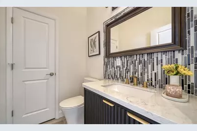 404 S Shore Drive, Sarasota, FL 34234 - Photo 34