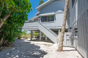 3201 Casey Key Rd, Nokomis, FL 34275 - Photo 32