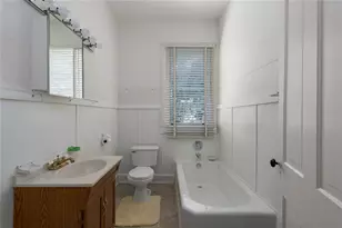 1704 4th St W, Palmetto, FL 34221 - Photo 20