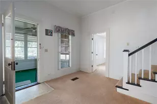 1704 4th St W, Palmetto, FL 34221 - Photo 4