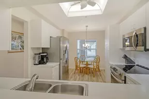 9630 Club S Cir, Sarasota, FL 34238 - Photo 14