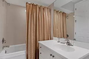 3510 54th Dr W, Bradenton, FL 34210 - Photo 4