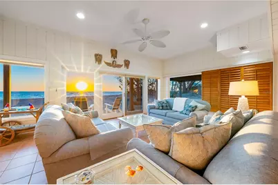 8592 Hidden Lagoon Road, Sarasota, FL 34242 - Photo 12