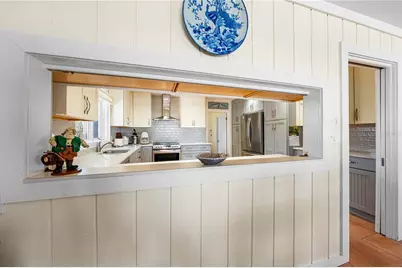 8592 Hidden Lagoon Road, Sarasota, FL 34242 - Photo 38