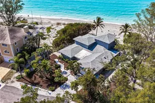 8592 Hidden Lagoon Rd, Sarasota, FL 34242 - Photo 58