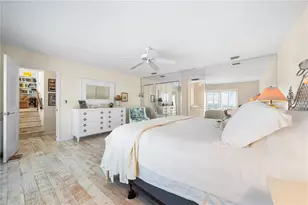 8592 Hidden Lagoon Rd, Sarasota, FL 34242 - Photo 44