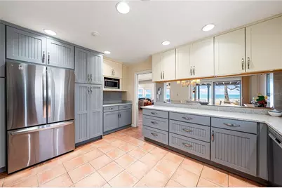 8592 Hidden Lagoon Road, Sarasota, FL 34242 - Photo 40