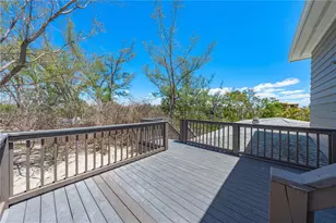 8592 Hidden Lagoon Rd, Sarasota, FL 34242 - Photo 64