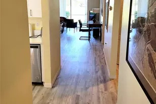 9620 Club S Cir, Sarasota, FL 34238 - Photo 2