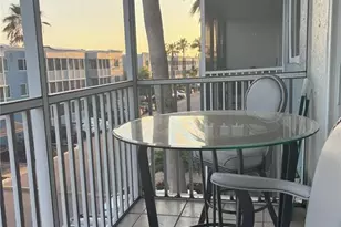 2755 Coconut Bay Ln, Sarasota, FL 34237 - Photo 22