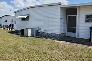 5536 Denmark Dr, Bradenton, FL 34207 - Photo 2