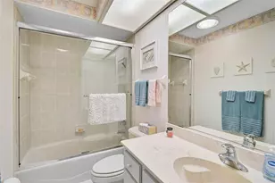 4360 Presidential Ave Cir E, Bradenton, FL 34203 - Photo 14