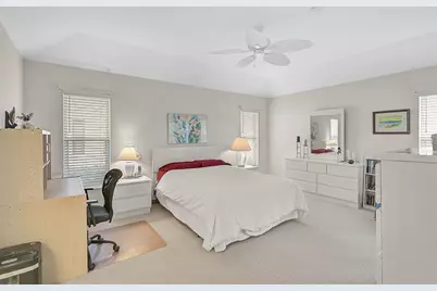 4360 Presidential Avenue Circle E, Bradenton, FL 34203 - Photo 8
