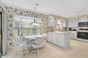 4360 Presidential Ave Cir E, Bradenton, FL 34203 - Photo 16