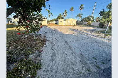 5209 4th B Street E, Bradenton, FL 34203 - Photo 14