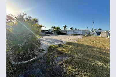 5209 4th B Street E, Bradenton, FL 34203 - Photo 10