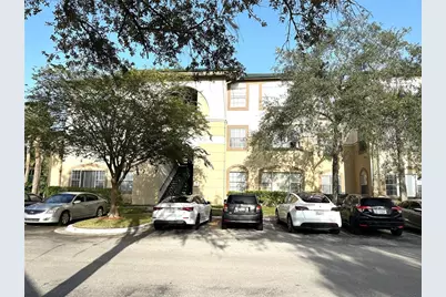 17114 Carrington Park Drive #220, Tampa, FL 33647 - Photo 1