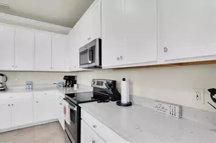 17810 Gawthrop Dr, Bradenton, FL 34211 - Photo 8