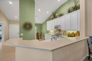 7115 Boca Grove Pl, Lakewood Ranch, FL 34202 - Photo 10