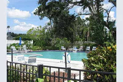 7461 W Country Club Drive N #208, Sarasota, FL 34243 - Photo 28