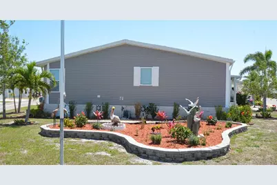 602 Carefree, Venice, FL 34285 - Photo 2
