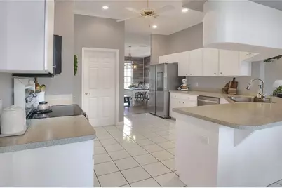 5810 Lake Victoria Drive, Lakeland, FL 33813 - Photo 14