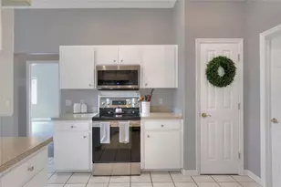 5810 Lake Victoria Dr, Lakeland, FL 33813 - Photo 18