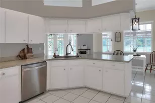 5810 Lake Victoria Dr, Lakeland, FL 33813 - Photo 16