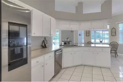 5810 Lake Victoria Drive, Lakeland, FL 33813 - Photo 14