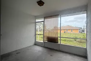 201 San Marco Ave, North Port, FL 34287 - Photo 10