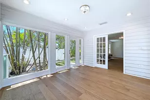 763 Siesta Dr, Sarasota, FL 34242 - Photo 36