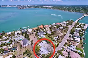 763 Siesta Dr, Sarasota, FL 34242 - Photo 94