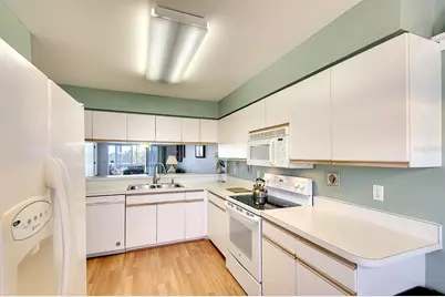 2608 Waterford Way #B, Palmetto, FL 34221 - Photo 8