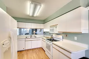 2608 Waterford Way, Palmetto, FL 34221 - Photo 8