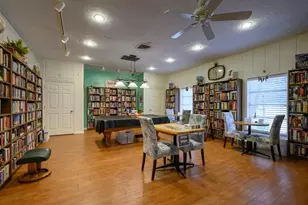 1300 N Portofino Dr, Sarasota, FL 34242 - Photo 32