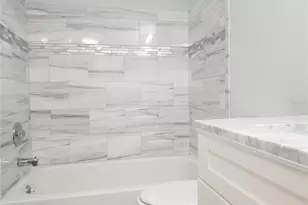 7842 Eagle Creek Dr, Sarasota, FL 34243 - Photo 30