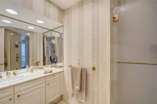 1241 Gulf of Mexico Dr, Longboat Key, FL 34228 - Photo 36